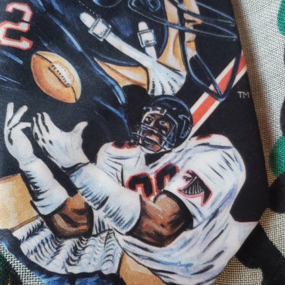 Vintage 1990 Ralph Marlin Atlanta Falcons necktie